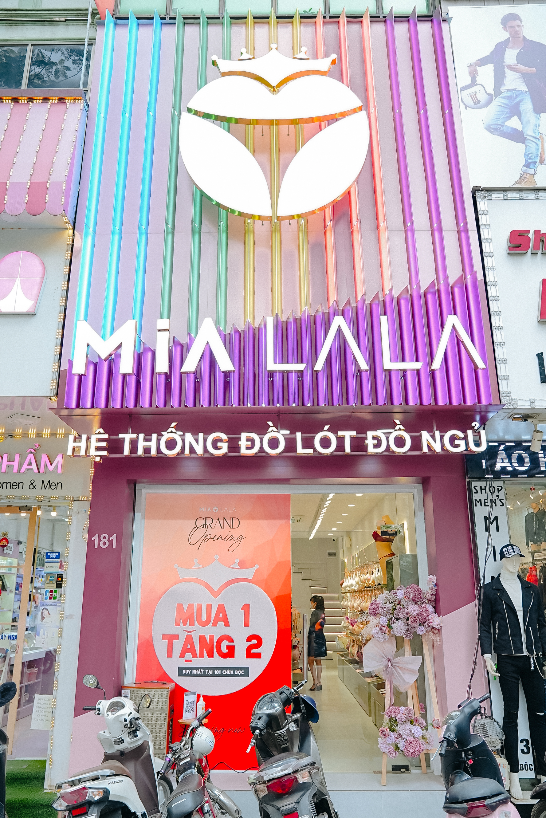 Cửa hàng Mialala Chùa Bộc dễ nhận diện