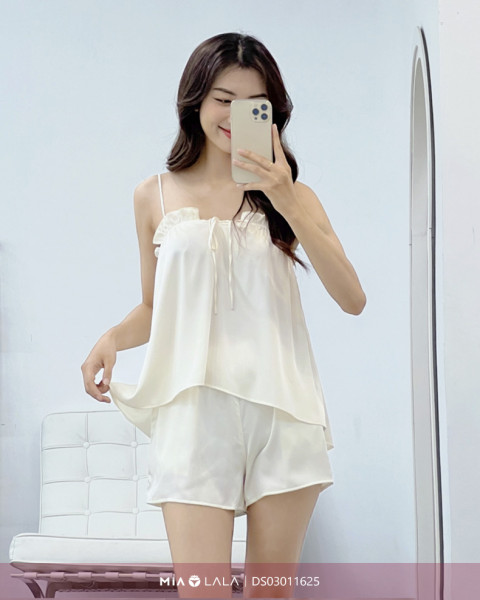 Bộ đồ ngủ lụa DS03011625