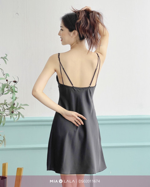 Váy ngủ lụa DS02011674