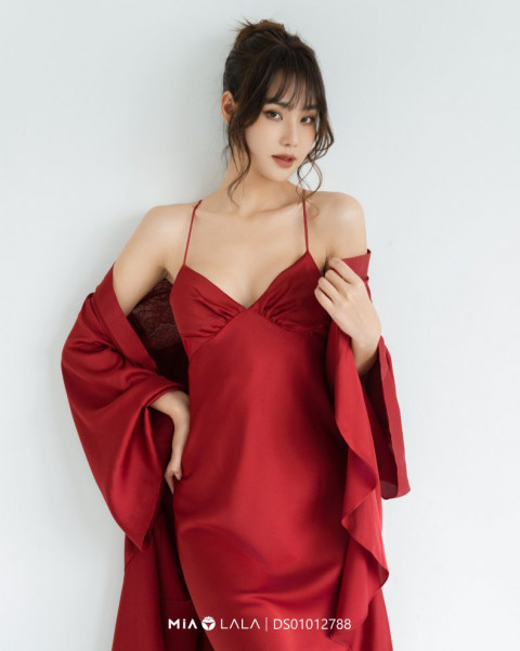 Áo choàng ngủ lụa DS01012788