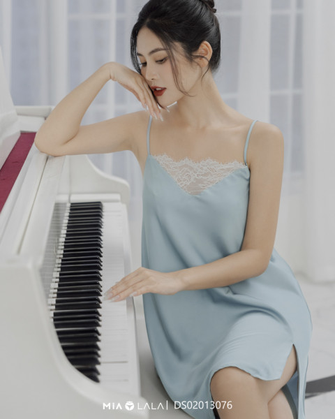 Váy ngủ lụa DS02013076