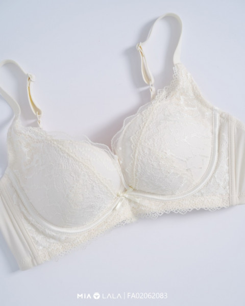 Áo ngực ren không gọng FA02062083