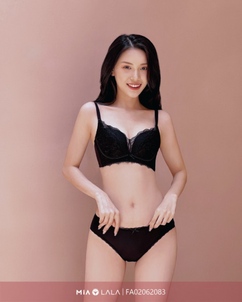 Áo ngực ren không gọng FA02062083
