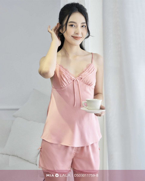 Bộ đồ ngủ lụa DS03011759