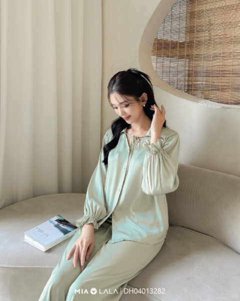 Đồ mặc nhà lụa DH04013282