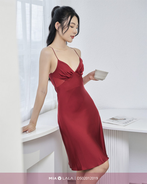 Váy ngủ lụa DS02012019
