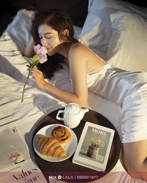 Váy ngủ lụa DS02011877