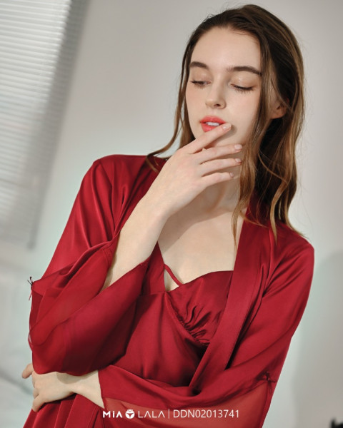 Áo choàng ngủ lụa DDN02013741