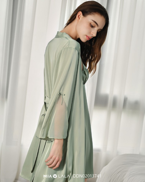 Áo choàng ngủ lụa DDN02013741