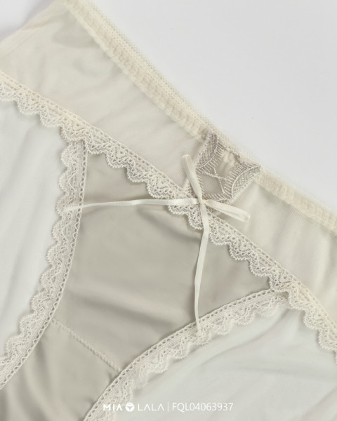 QL nữ Tam giác FQL04063937