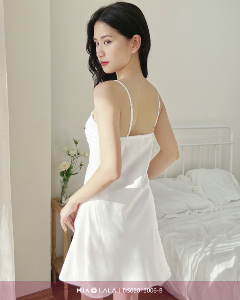 Váy ngủ lụa DS02012006