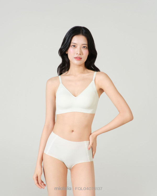 QL nữ Tam giác FQL04076137