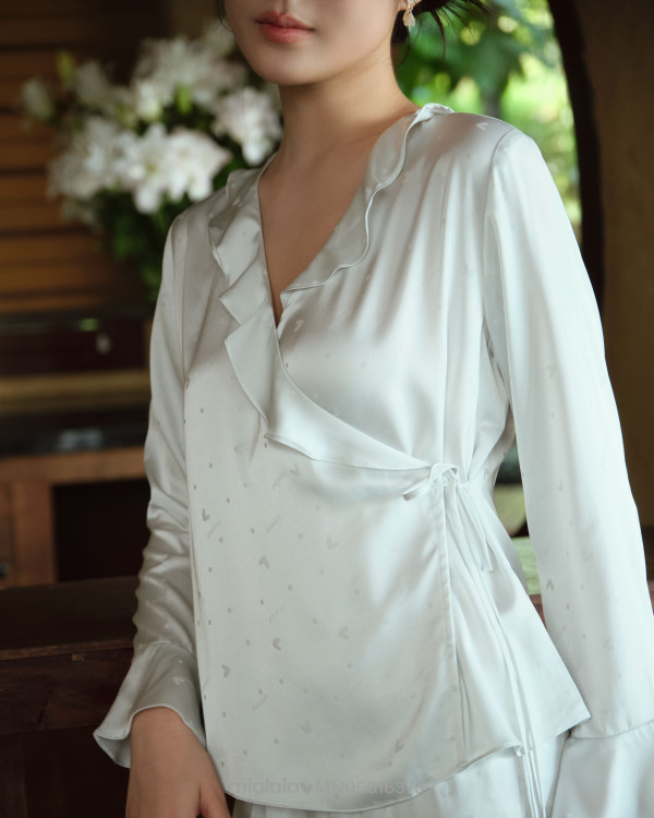Bộ Mặc Nhà Lụa Nữ TDQD Phong Cách Á Đông Áo Cổ Vạt Chéo Bèo Tay Mềm Mại 