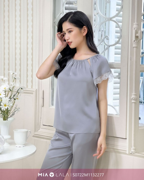 Đồ mặc nhà lụa DH03012277